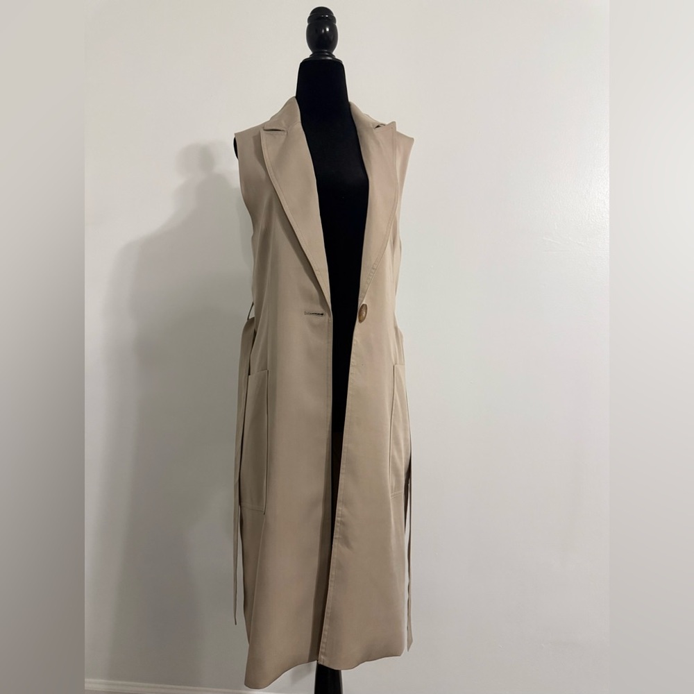 Sleeveless Long Trench Vest - Beige